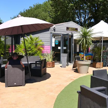 Camping Sunissim Le Paradis By Locatour Campsite 4*