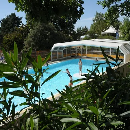 Camping Sunissim Le Paradis By Locatour Campsite Talmont-Saint-Hilaire